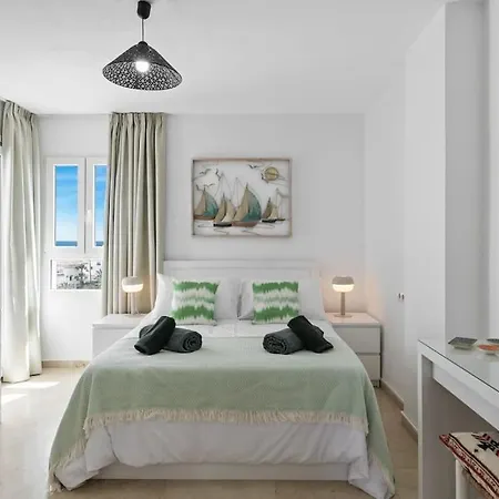 Apartment Sea View At Wyndhams Complex